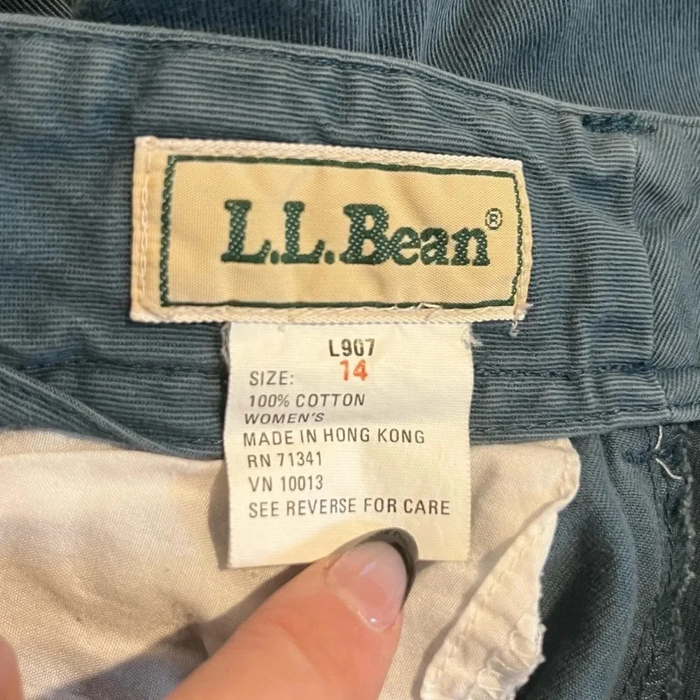 VTG L.L. BEAN High Waisted Green Khaki Pants